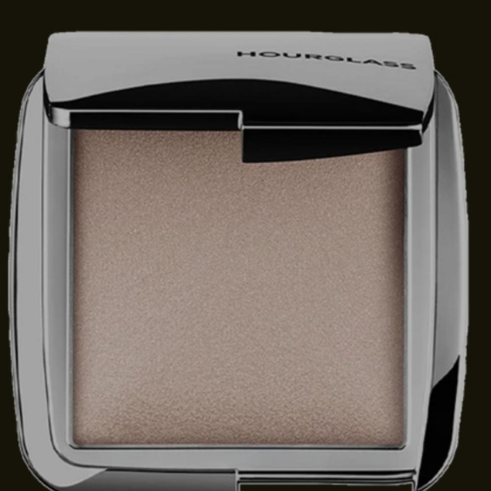 Hourglass AMBIENT STROBE LIGHTING POWDER Euphoric Strobe Light. BNIB - Picture 1 of 6